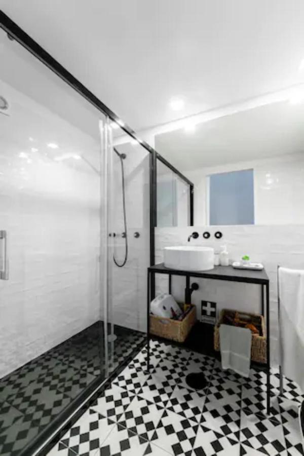 Formosa Apartment With Free Parking And Historic Charm! Porto Eksteriør billede