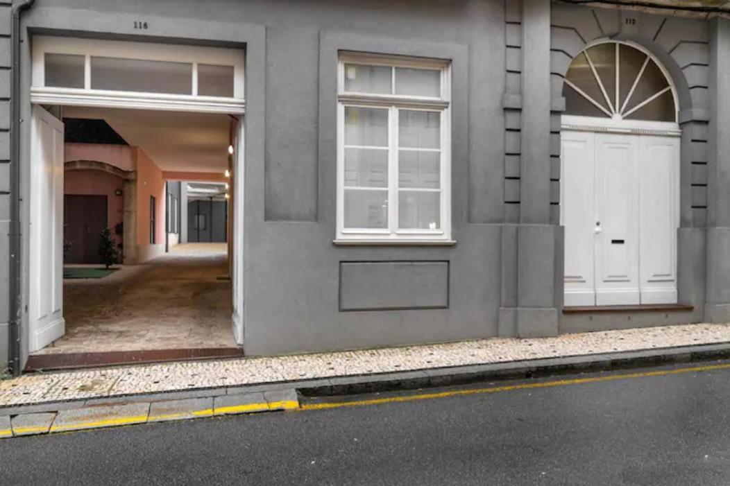 Formosa Apartment With Free Parking And Historic Charm! Porto Eksteriør billede